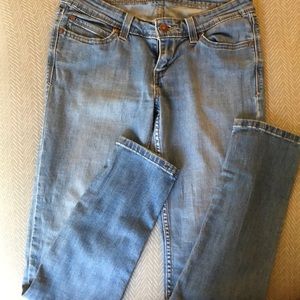 Levi’s skinny jeans 👖